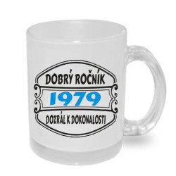 Hrnek k narozeninám - Dobrý ročník 1979 dozrál k dokonalosti