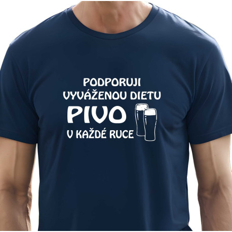 Pánské tričko - Podporuji vyváženou dietu, pivo v každé ruce