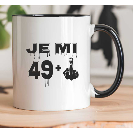 Hrnek k 50 narozeninám - Je mi 49 plus prostředníček