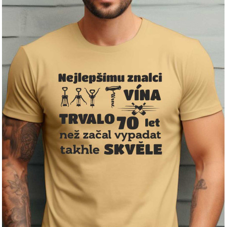 Tričko - Nejlepšímu znalci vína trvalo 70 let než začal vypadat takhle skvěle