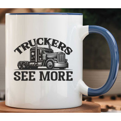 Hrnek - řidič kamionu vidí více