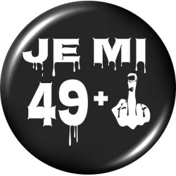 Placka - Je mi 49 plus prostředníček