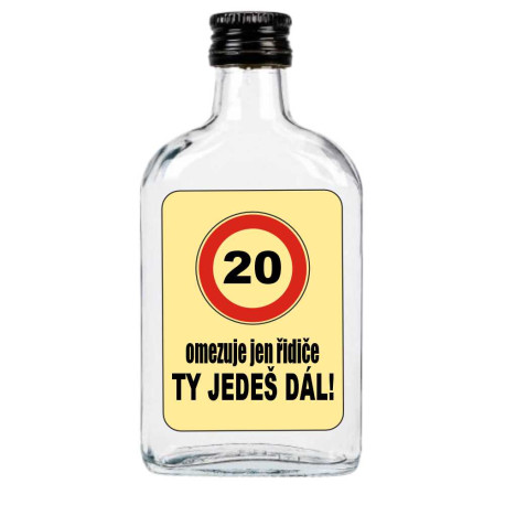 Placatka - 20 omezuje jen řidiče ty jedeš dál