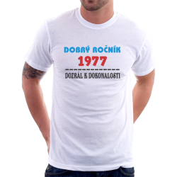 Dárek k 45 narozeninám. Pánské tričko Dobrý ročník 1977 dozrál k dokonalosti.